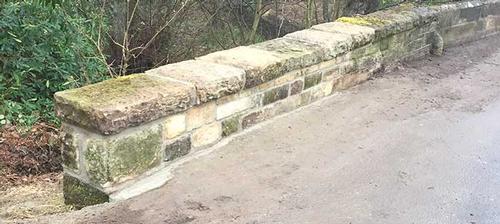 Bridge wall Stone mason